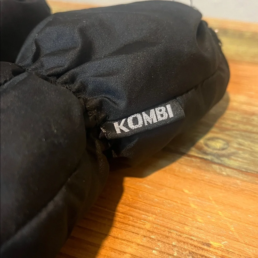 Kombi Kids Black Pull On Mittens Size XS